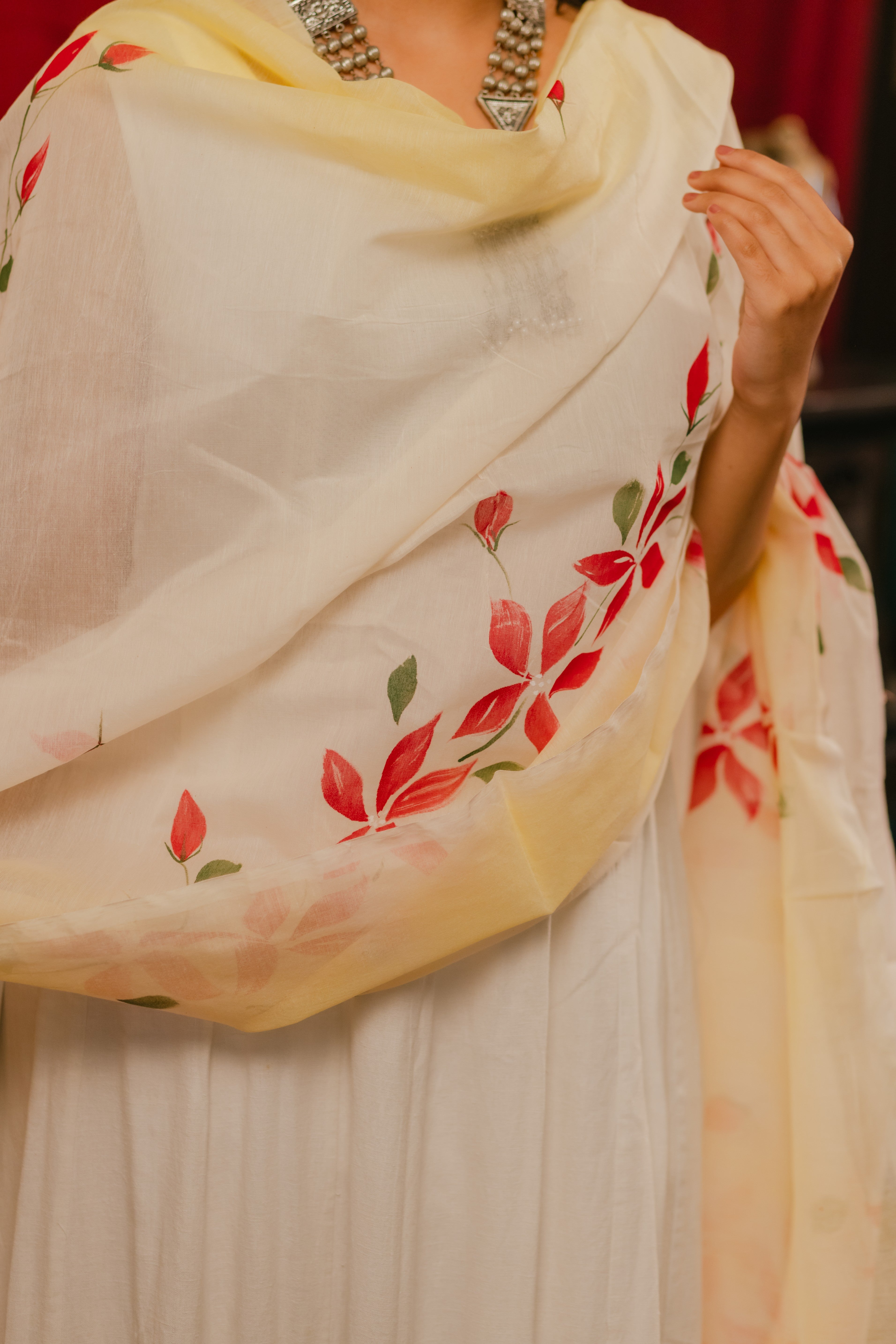 Blossom Red dupatta