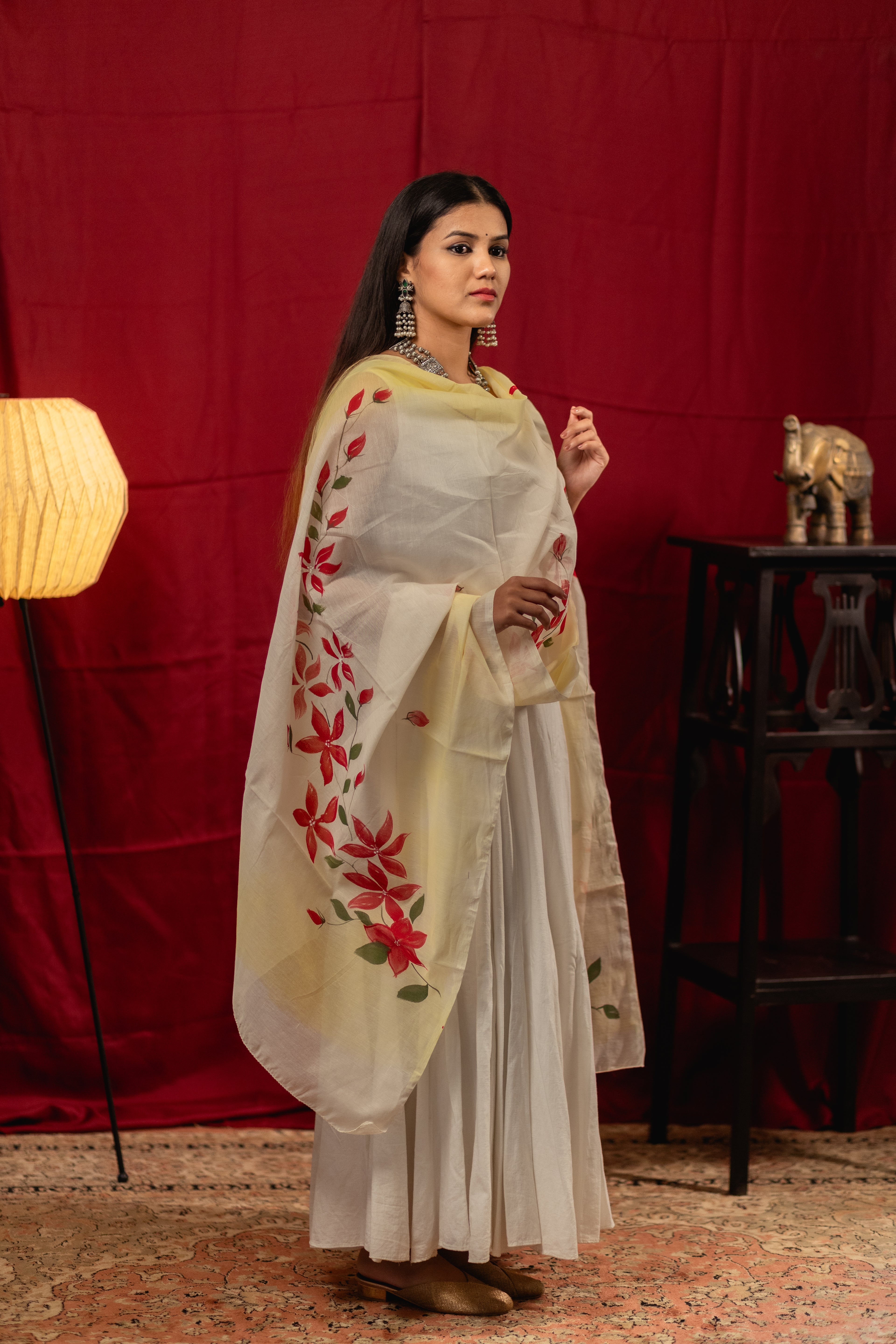Blossom Red dupatta
